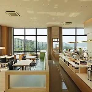 Отель Candeo Matsuyama Okaido, Мацуяма